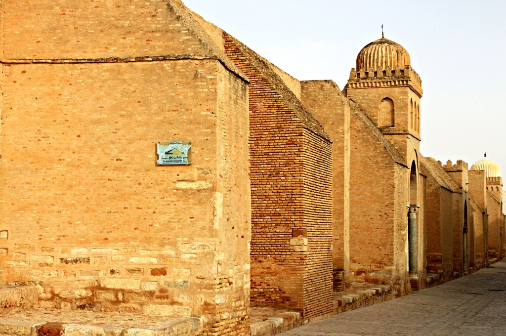 Zdjęcia: Kairouan, Meczetem Sidi Okba atrakcją Kairuanu, TUNEZJA Zdjęcia: Kairouan, Meczetem Sidi Okba atrakcją Kairuanu, TUNEZJA