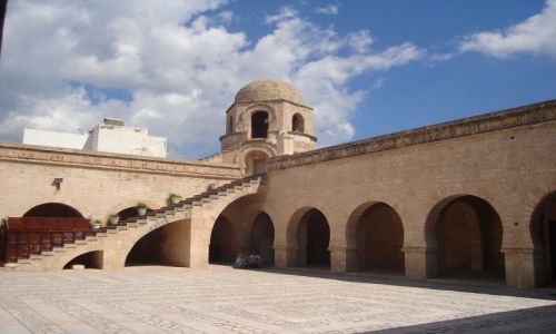 Zdjcie TUNEZJA / Wsch. Tunezja / Sousse / Ribat - obronny klasztor.