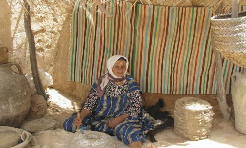 Zdjęcie TUNEZJA / góry Dżebel / okolice Matmaty / dom troglodytów