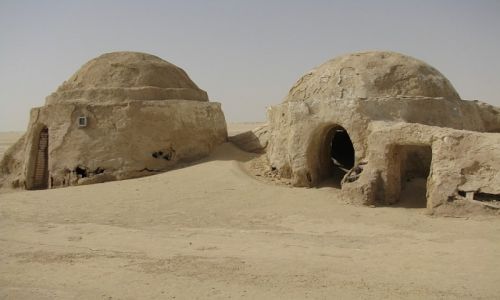 Zdjcie TUNEZJA / okolice Touzer / pustynia / scenografia do 