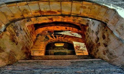 Zdjęcie TUNEZJA / El Jem  małe, obecnie nieco senne miasteczko pomiędzy Monastirem a Sfax. / Koloseum / Koloseum w El Jem