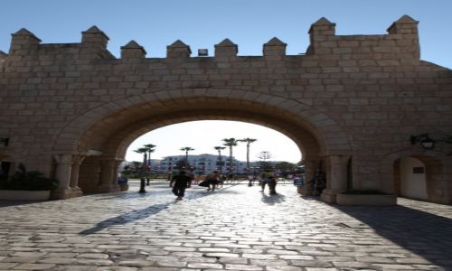 Zdjcie TUNEZJA / Sahel Tunezyjski / Port El Kantaoui  / Brama do portu