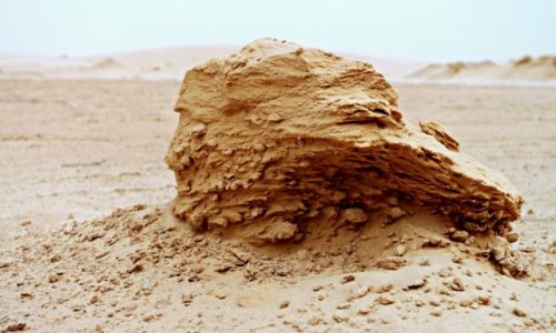 Zdjecie TUNEZJA / Tatooine / Pustynia / Forma rozwinitego kwiatu ry.