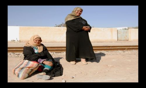 Zdjęcie TUNEZJA / metlaqui / metlaqui / tam gdzie zycie sie toczy wokol torow