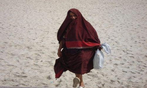 Zdjęcie TUNEZJA / sousse / plaża / dama