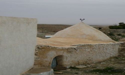 Zdjęcie TUNEZJA / rejon Matmaty / wioska / domek Marabuta