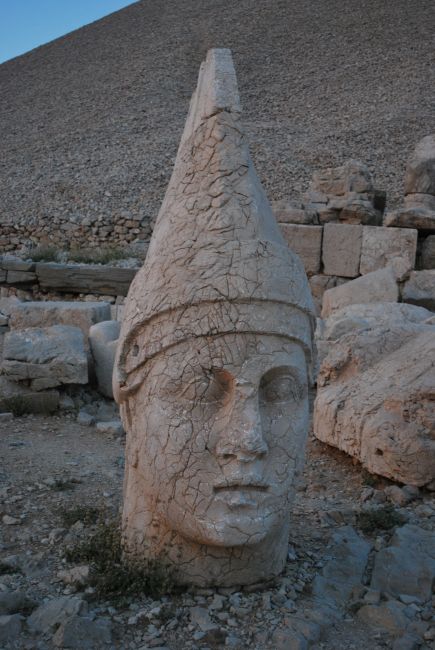 Zdjęcia: Góra Nemrut, Wschód Turcji, Nemrut, TURCJA Zdjęcia: Góra Nemrut, Wschód Turcji, Nemrut, TURCJA