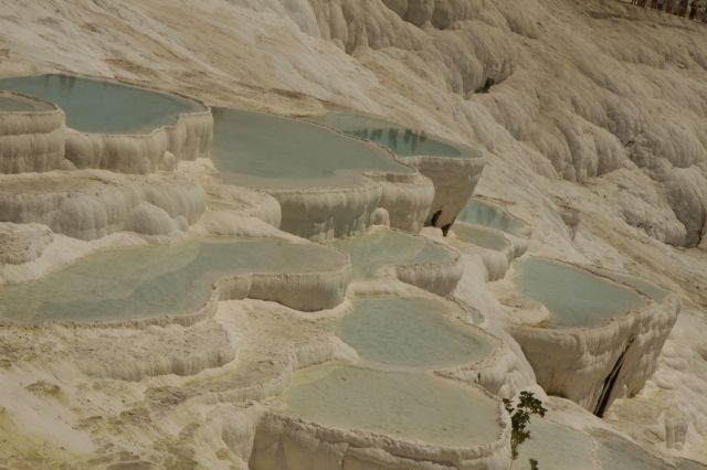 Zdjęcia: Pamukkale, płd-zach Turcja, w nich...oczywiście...kąpać się nie można :), TURCJA Zdjęcia: Pamukkale, płd-zach Turcja, w nich...oczywiście...kąpać się nie można :), TURCJA