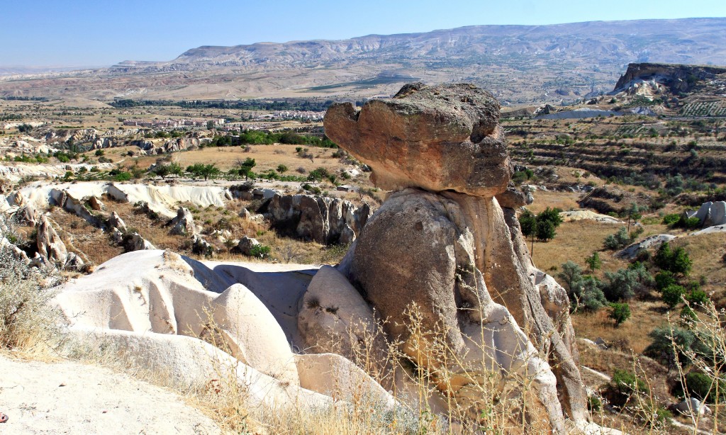 Zdjęcia: Göreme., Wyżyna Anatolijska., Księżycowy krajobraz Kapadocji., TURCJA Zdjęcia: Göreme., Wyżyna Anatolijska., Księżycowy krajobraz Kapadocji., TURCJA