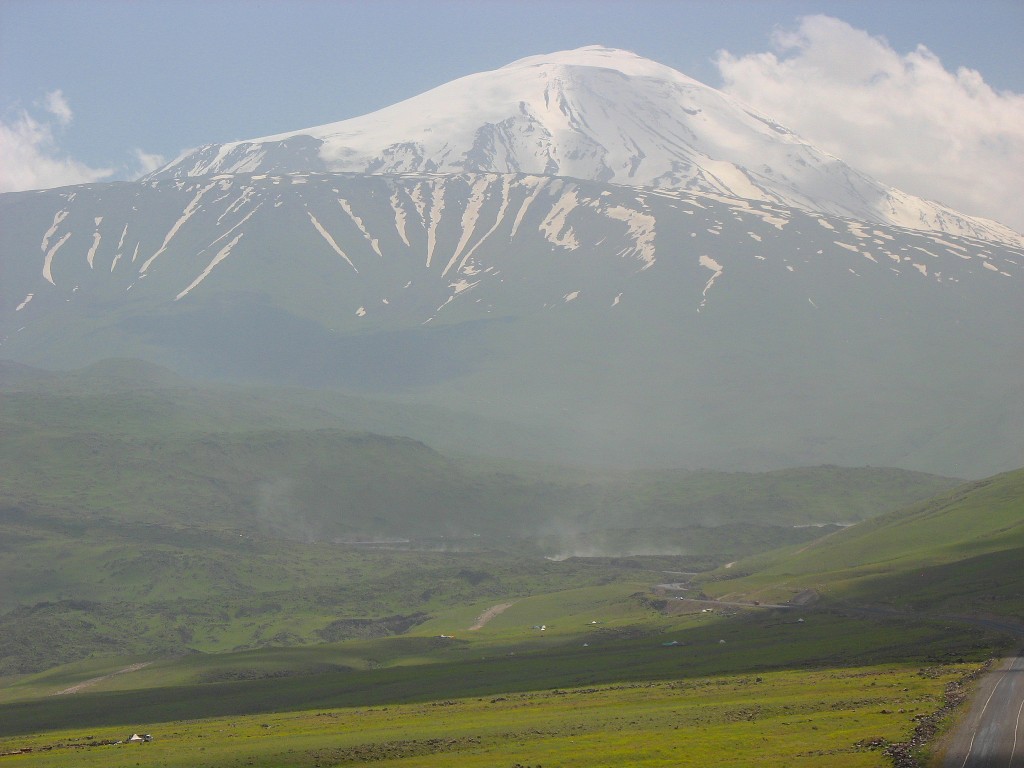 Zdjęcia: Anatolia, Anatolia Wschodnia: Jego Wysokość ARARAT , TURCJA Zdjęcia: Anatolia, Anatolia Wschodnia: Jego Wysokość ARARAT , TURCJA