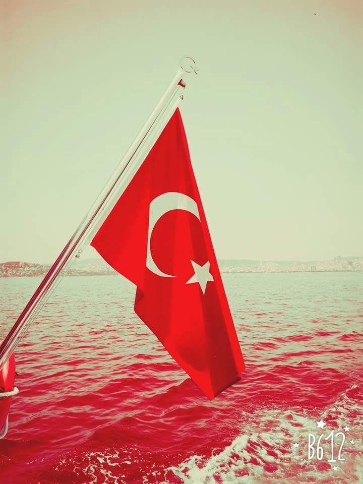 Zdjęcia: Morze marmara , Istambuł , Bloody wind, TURCJA Zdjęcia: Morze marmara , Istambuł , Bloody wind, TURCJA