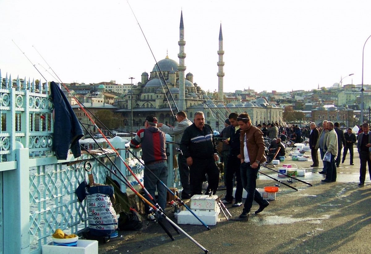 Zdjęcia: Stambuł, Stambuł, Wędkowanie na Moście Galata, TURCJA Zdjęcia: Stambuł, Stambuł, Wędkowanie na Moście Galata, TURCJA