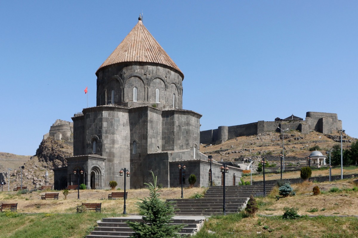 Zdjęcia: Kars, wschodnia Anatolia, Ormiańska katedra w Kars, obecnie meczet, TURCJA Zdjęcia: Kars, wschodnia Anatolia, Ormiańska katedra w Kars, obecnie meczet, TURCJA