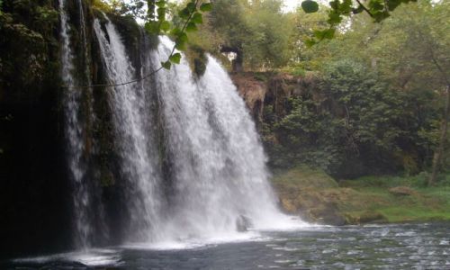 Zdjęcie TURCJA / - / Kursunlu, Antalya / Wodospad w rezerwacie Kursunlu