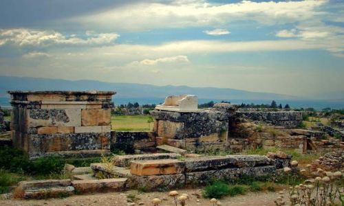 Zdjecie TURCJA / Hierapoils /  Hierapolis  / Hierapolis