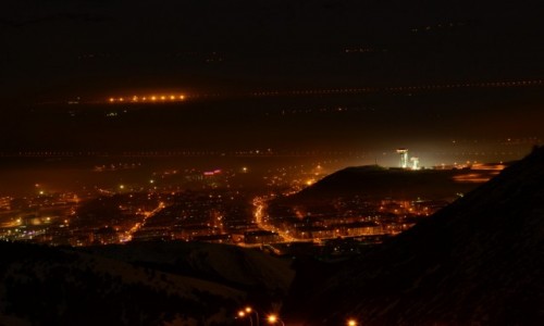 Zdjęcie TURCJA / Erzurum / Erzurum / Zaspane Erzurum nocą
