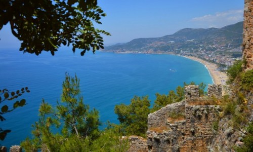 Zdjęcie TURCJA / - / Alanya / Nad plażą Kleopatry