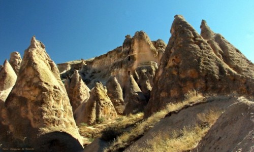 Zdjecie TURCJA / Wyyna Anatolijska / Uchisar / W krainie bani