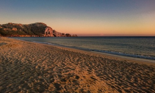 Zdjęcie TURCJA / Anatolia / Alanya / plaża kleopatry o zachodzie słońca - z telefonu