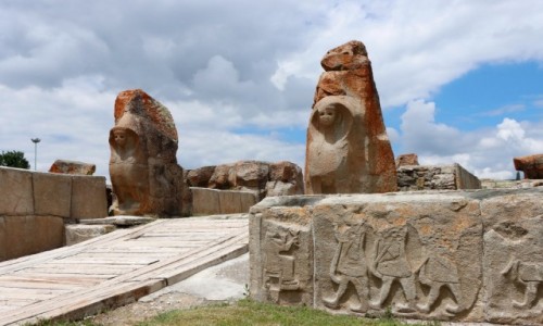 Zdjęcie TURCJA / środkowa Anatolia / Alacahoyuk / Brama Sfinksów z czasów hetyckich