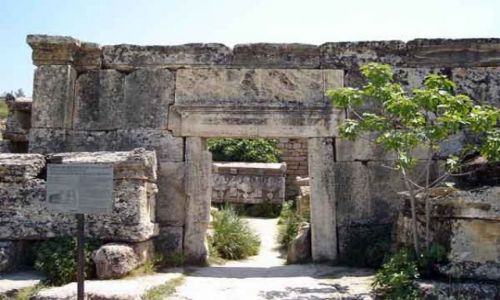 Zdjecie TURCJA / brak / Hierapolis - Pamukkale / Nekropolia