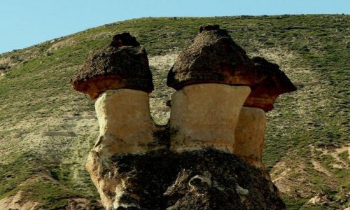 Zdjcie TURCJA / Kapadocja / dolina Goreme / Przyroda te potrafi by nieprzyzwoita