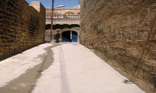 Zdjecie TURCJA / poudniowo-wschodni / Mardin / Drzwi/ Mardin