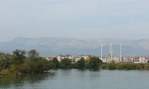 Zdjęcie TURCJA / Antalia / Manavgat / Manavgat wypływa z gór Taurus