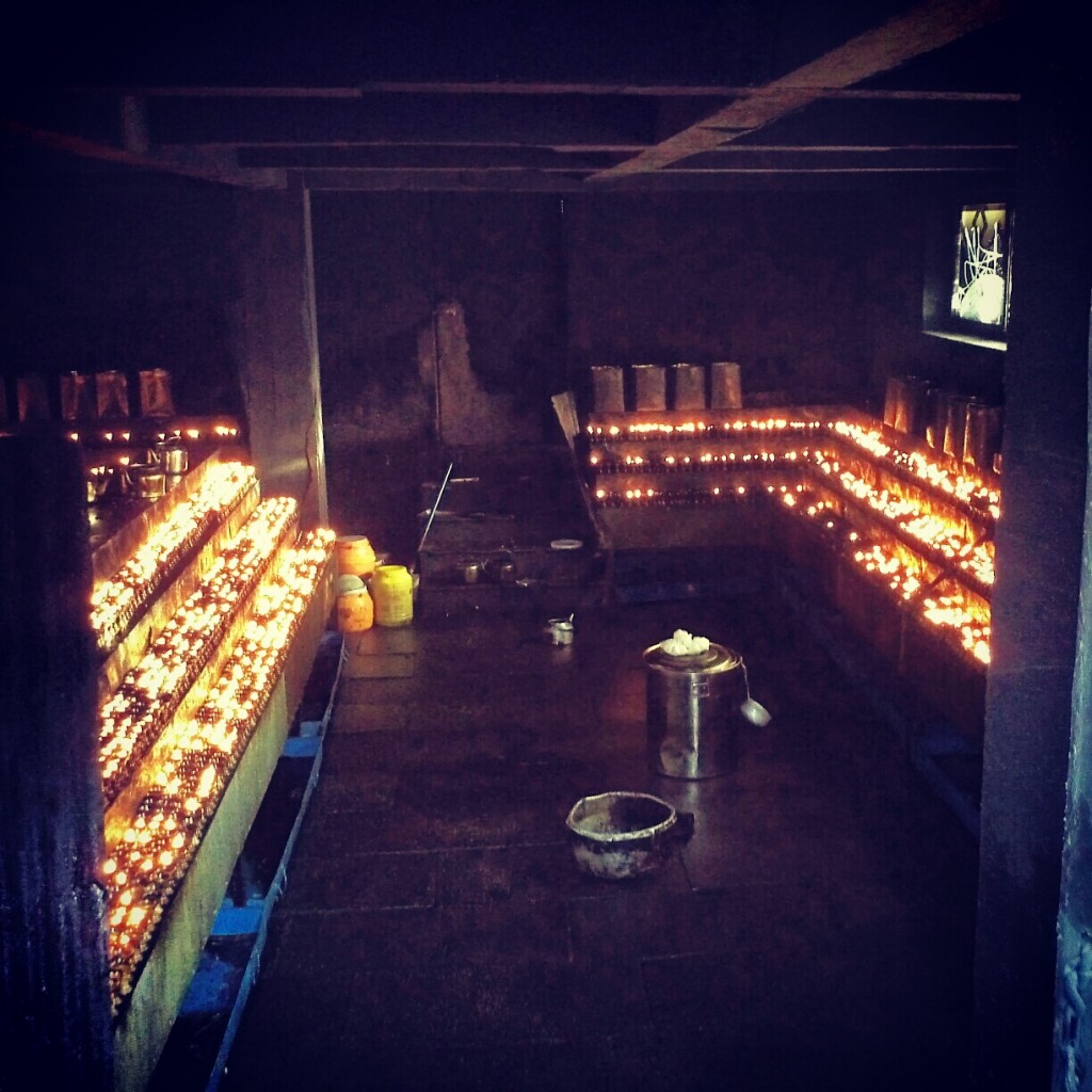 Zdjęcia: Lhasa, Lhasa, butter lamps in Free Tibet!, TYBET Zdjęcia: Lhasa, Lhasa, butter lamps in Free Tibet!, TYBET