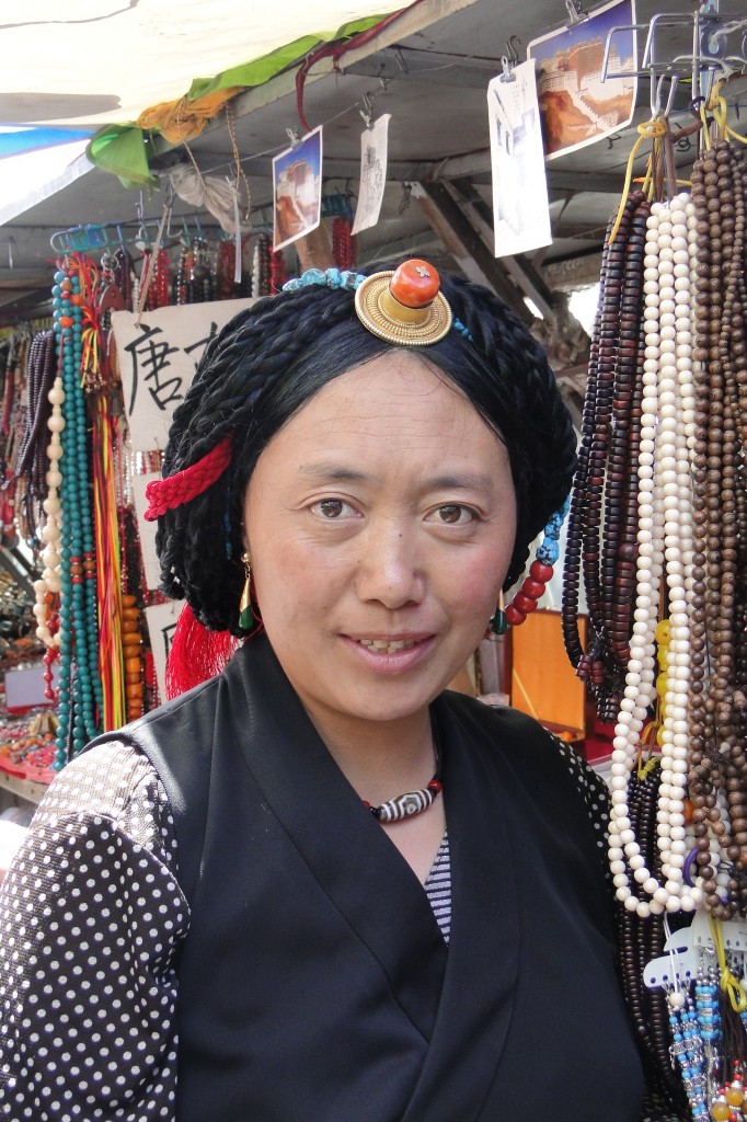 Zdjęcia: LHASA, TYBET, Konkurs Foto Kobieta w obiektywie podróżnika , TYBET Zdjęcia: LHASA, TYBET, Konkurs Foto Kobieta w obiektywie podróżnika , TYBET