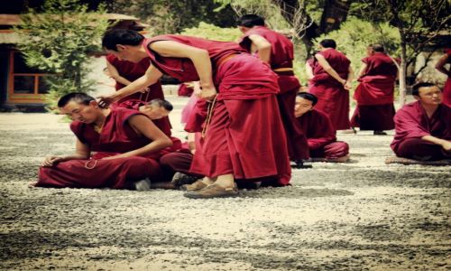 Zdjecie TYBET / Lhasa / Sera Monastery / Debating