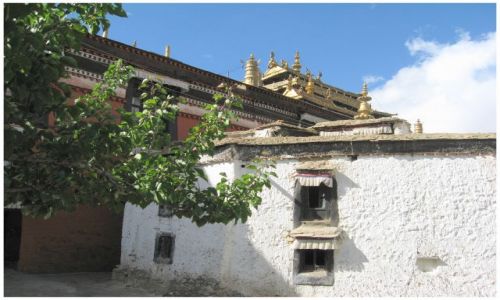 Zdjęcie TYBET / Tybet południowy / Shigatse - Tashilhunpo / Klasztorne zaułki