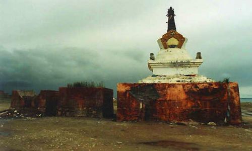 Zdjecie TYBET / brak / w drodze do Lhasy / Opuszczona stupa