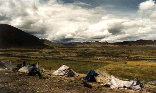 Zdjęcie TYBET / brak / droga do Nepalu / przed burzą