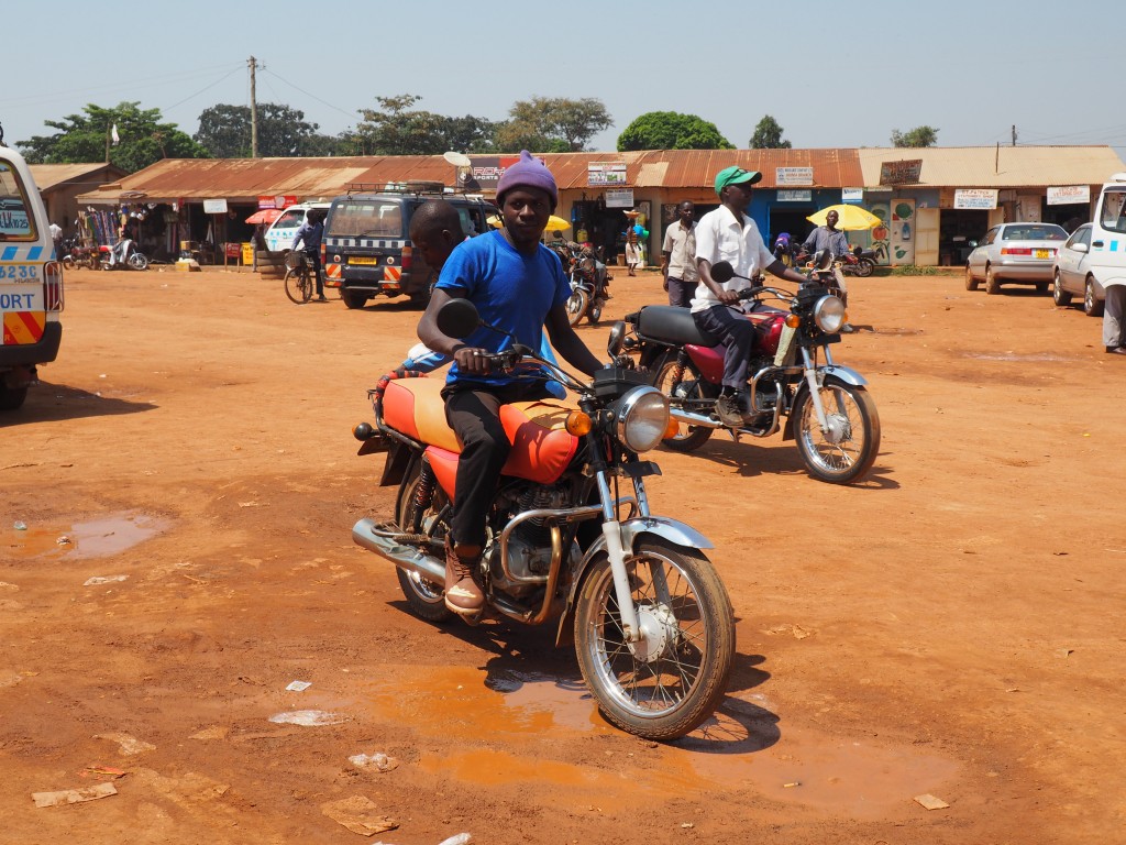 Zdjęcia: Hoima, boda boda, UGANDA Zdjęcia: Hoima, boda boda, UGANDA
