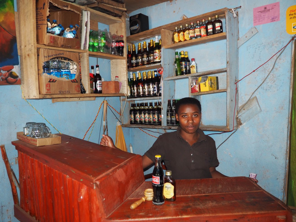 Zdjęcia: Kabale, miejscowy bar, UGANDA Zdjęcia: Kabale, miejscowy bar, UGANDA