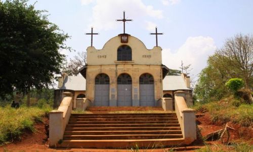 Zdjecie UGANDA / Budongo / Masindi - Nyabeya / Polski koci na wzgrzu Wandy