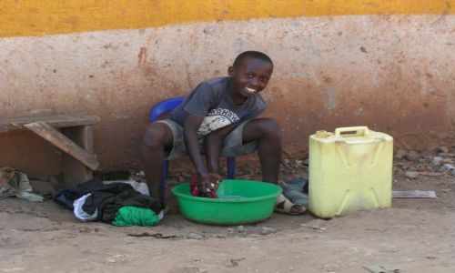 Zdjęcie UGANDA / brak / Kampala / pranie