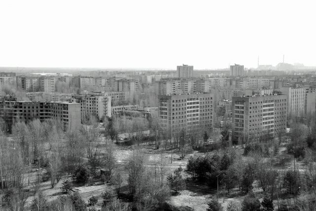 Zdjęcia: strefa zero, Blokowiska w których nikt nie zamieszka, UKRAINA Zdjęcia: strefa zero, Blokowiska w których nikt nie zamieszka, UKRAINA