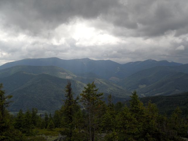 Zdjęcia: okolice Jaremczy, Iwanofrankowski, Karpaty Wschodnie, UKRAINA Zdjęcia: okolice Jaremczy, Iwanofrankowski, Karpaty Wschodnie, UKRAINA