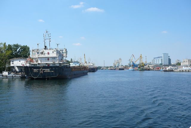 Zdjęcia: Port, Cherson, Chersonski port, UKRAINA Zdjęcia: Port, Cherson, Chersonski port, UKRAINA