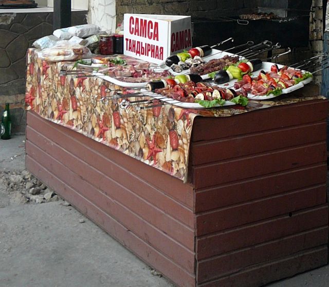 Zdjęcia: Krym, Jalta, co to za potrawa?, UKRAINA Zdjęcia: Krym, Jalta, co to za potrawa?, UKRAINA