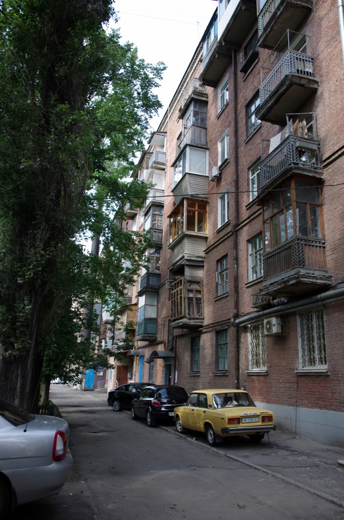 Zdjęcia: Dniepropietrowsk, Klimaty podwórek, UKRAINA Zdjęcia: Dniepropietrowsk, Klimaty podwórek, UKRAINA