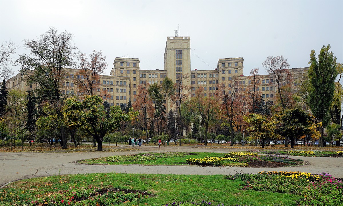 Zdjęcia: Plac Wolności, Charków, Uniwersytet Narodowy im. Wasyla Karazina, UKRAINA Zdjęcia: Plac Wolności, Charków, Uniwersytet Narodowy im. Wasyla Karazina, UKRAINA
