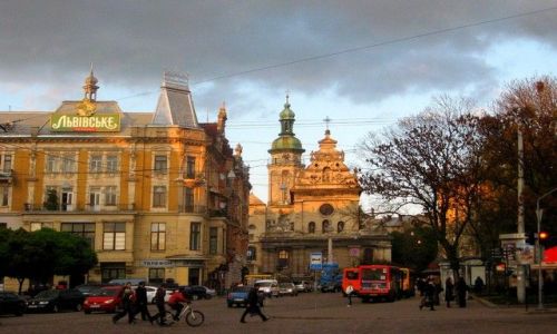 Zdjcie UKRAINA / Lwowski / Lww / kompleks dominikaski z kocioem w. Andrzeja
