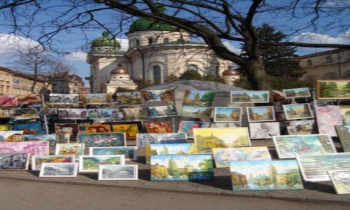 Zdjęcie UKRAINA / Zach. Ukraina / Lwów / Galeria pod chmurką :)