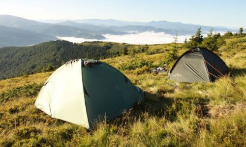 Zdjecie UKRAINA / Karpaty Wschodnie / Swidowiec / tu dach nad gow trzeba nie ze sob :)