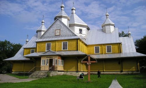 Zdjecie UKRAINA / - / Werchowina / Cerkiew