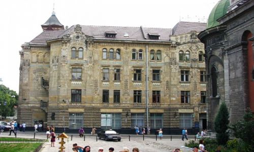 Zdjecie UKRAINA / Ukraina Zachodnia / Lww / budynek towarzystwa ubezpieczeniowego 