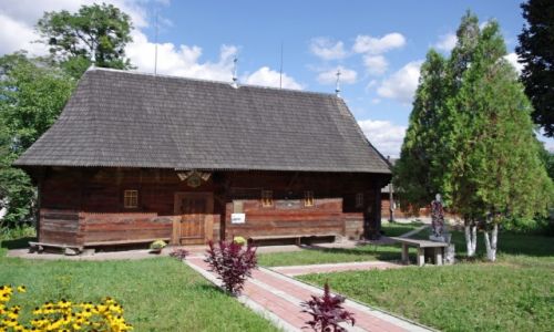 Zdjecie UKRAINA / Bukowina / Czerniowce / Najstarsza cerkiew w miecie